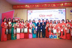 Công ty Cổ phần Kinh doanh than Cẩm Phả - Vinacomin  tổ chức Gặp mặt nữ CBCNV, kỷ niệm 114 năm Ngày Quốc tế phụ nữ 8/3