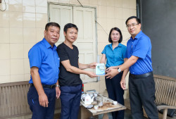Gửi trao sẻ chia, tiếp thêm động lực cho người lao động