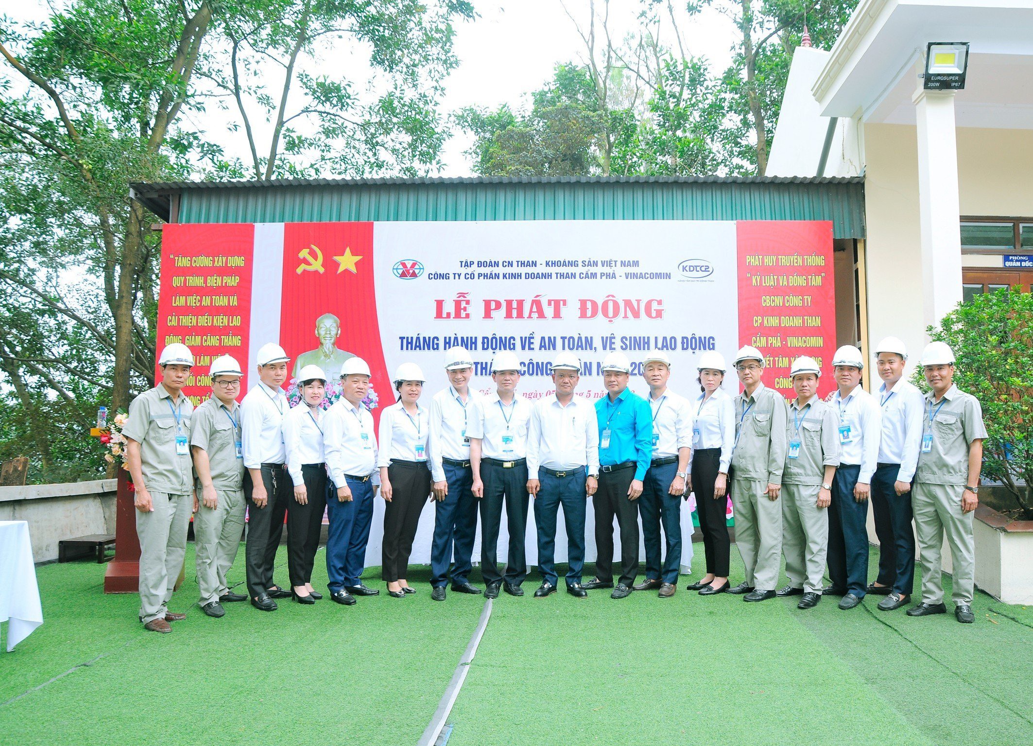 Phát động Tháng hành động về AT-VSLĐ và Tháng Công nhân năm 2023