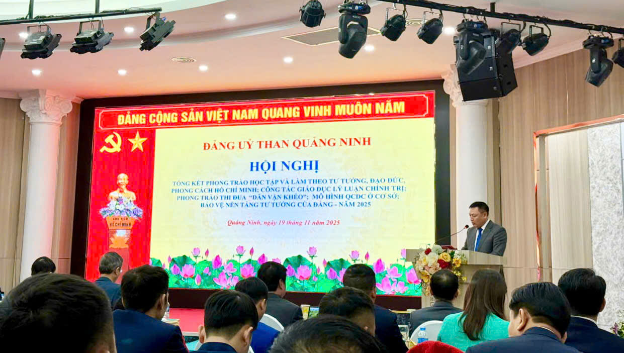 z7270461561898 8d012e69938dec7946e46b0183cb523d