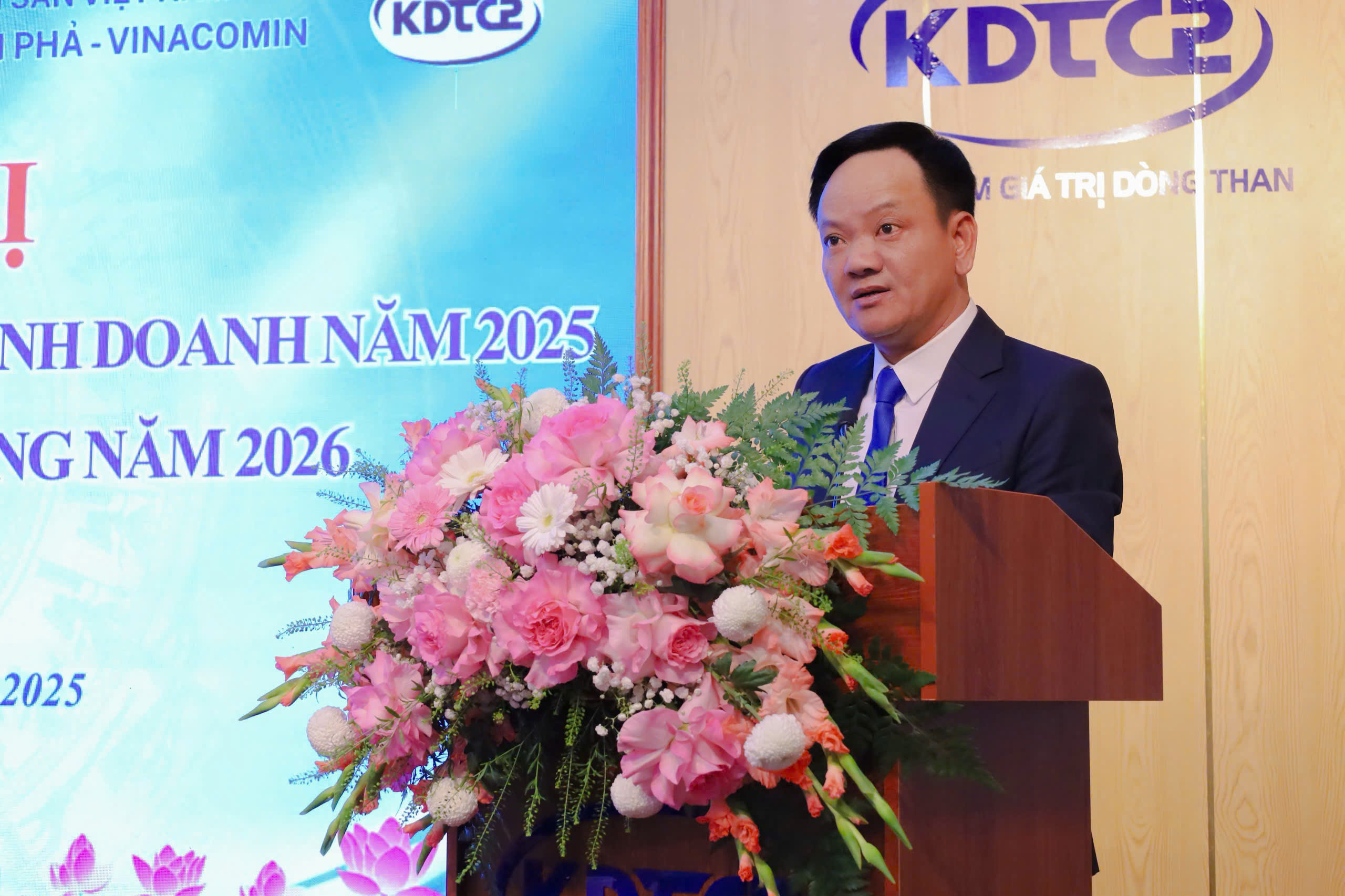 z7321541272253 24727bf04bfdd76c5732ce04ab1d9117