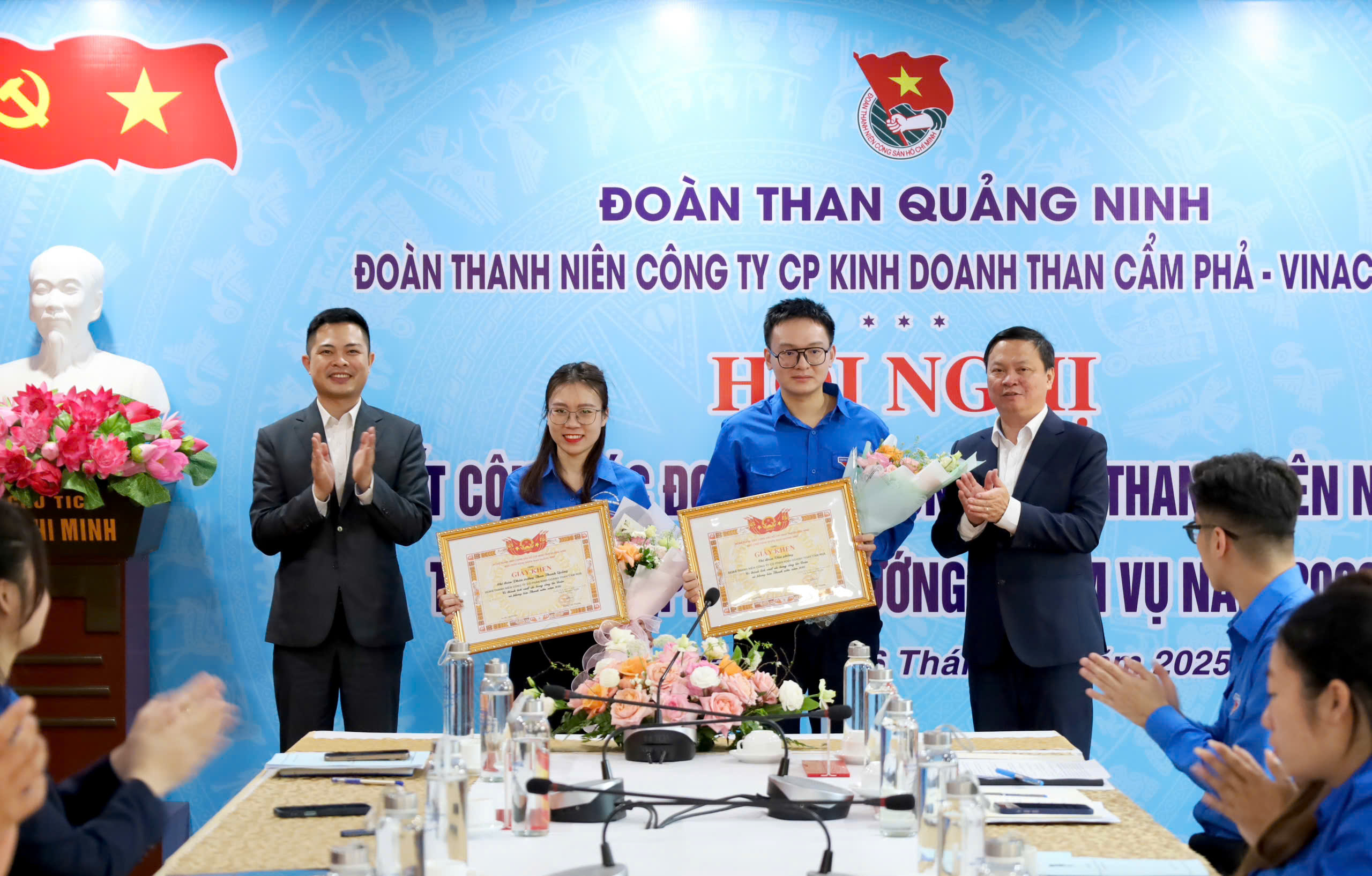 z7369251977227 315f0b3af32c782546e6b98896943ea2