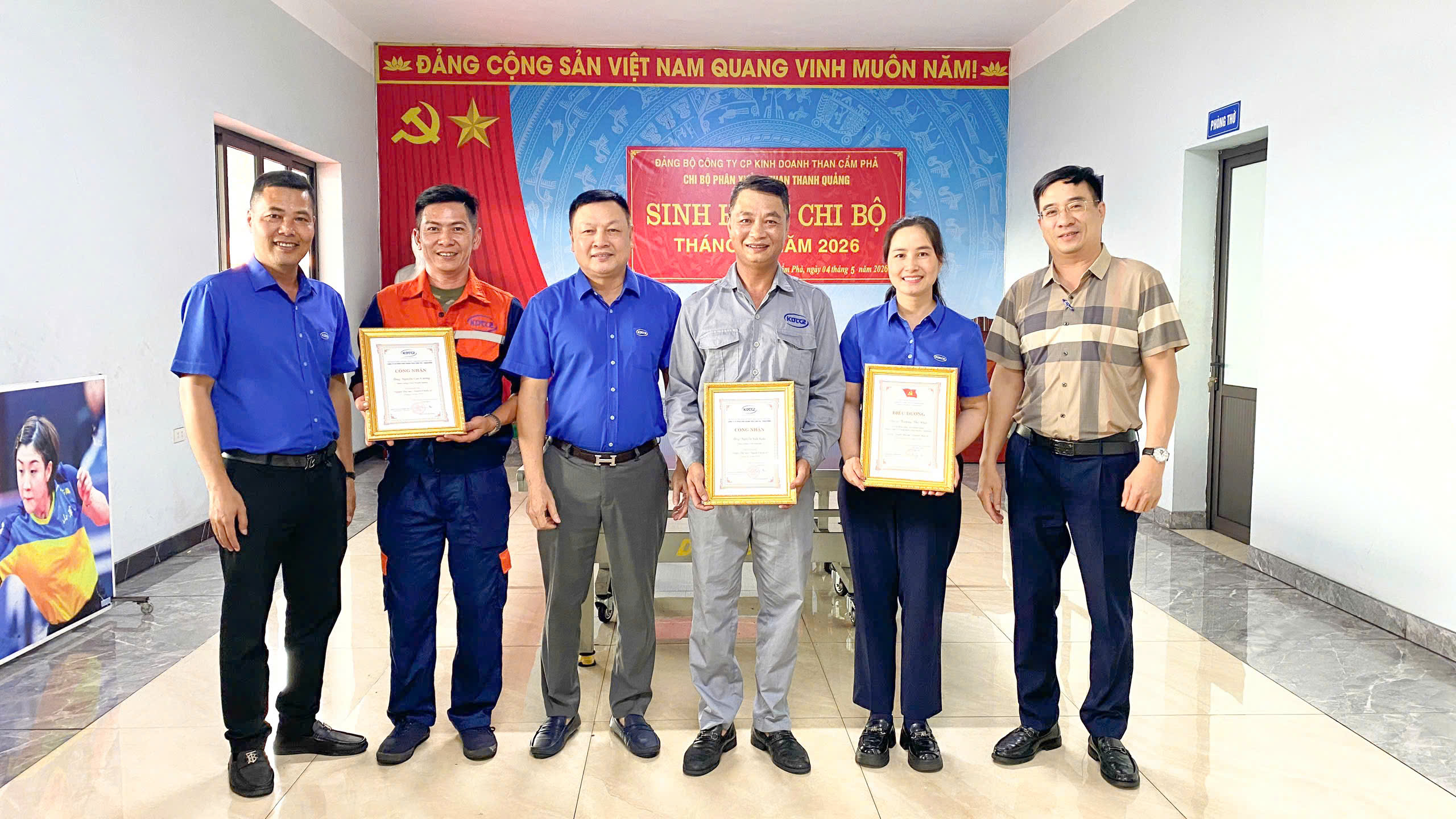 Lan tỏa hình ảnh “Người thợ mỏ – Người chiến sĩ” trong tháng công nhân, tháng hành động về ATVSLĐ và chào mừng kỷ niệm 136 năm ngày sinh Chủ tịch Hồ Chí Minh (19/5/1890 – 19/5/2026)