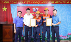 Công ty CP Kinh doanh than Cẩm Phả - Vinacomin: Phát huy hình ảnh " Người thợ mỏ - Người chiến sĩ" theo tư tưởng Hồ Chí Minh