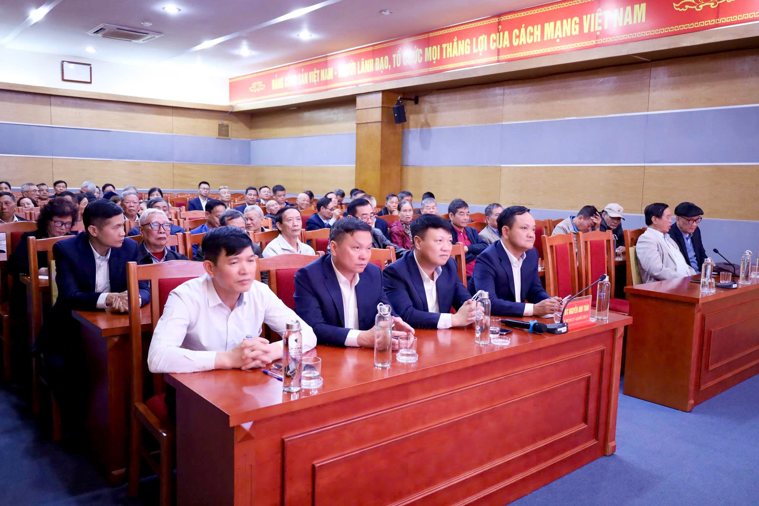 z7497148460183 2de0aeac002223365b31c11fb77b9675